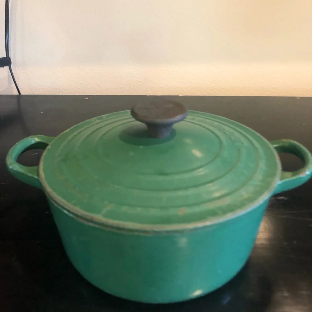 LeCreuset Pot with top 18cm Preowned green